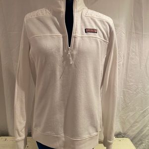 Vineyard vines women’s white sweatshirt